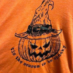 Halloween T-shirts XL.